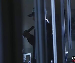 Santa Elfler önceki gece kar porno dul hizmetçi fuck yardımcı olur