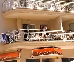 İyi süt ve mastürbasyon horoz sakso porno izle ile sarışın siyah bir adam hakkında endişeli