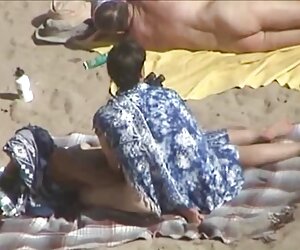Kızı muayene türbanlı yenge porno etti, deldi.