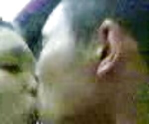 Teen çıplak spor turk liseli porno yapmaktan hoşlanıyor