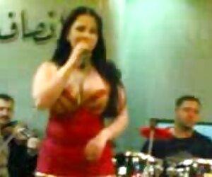 Deri çizmeler Asya utanç bilmiyor ve kedi gösterir pornu sex